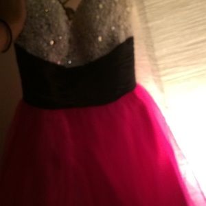 Dress 👗 just need to stitch other strap back